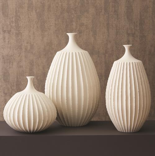 Sawtooth Vase Collection-Rustic White Sawtooth Vase Collection-Rustic White
