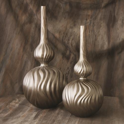 Magura Vase-Metallic Magura Vase-Metallic