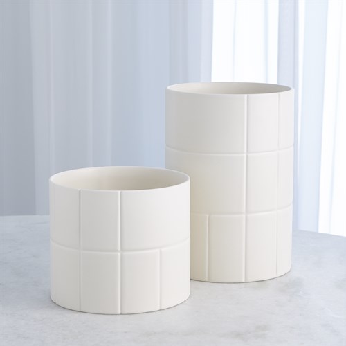 Encircle Vase-Chalk Encircle Vase-Chalk