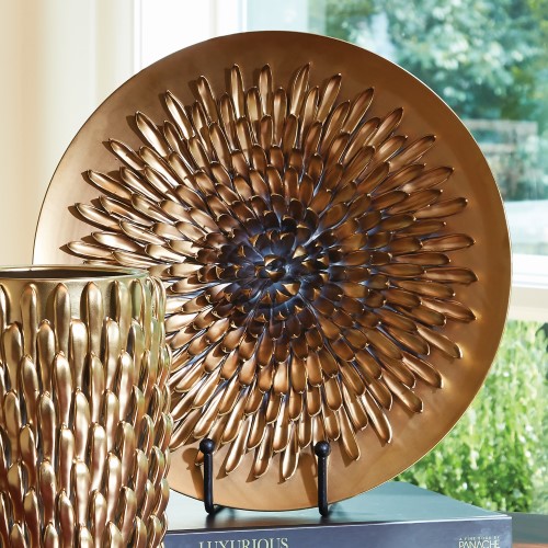 Chrysanthemum Charger-Matte Gold Chrysanthemum Charger-Matte Gold