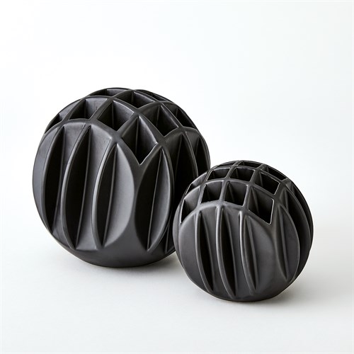 Bub Ball Vases-Matte Black