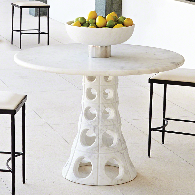 Taper Circle Dining Table Taper Circle Dining Table