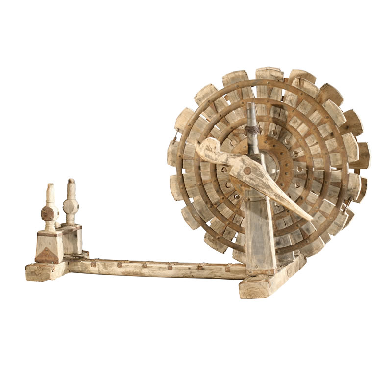 Wooden Spinning Wheel/Charkha Wooden Spinning Wheel/Charkha
